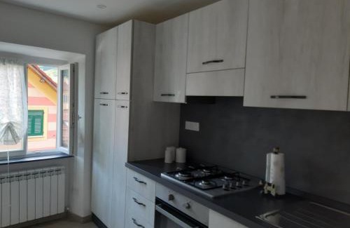 Campo Ligure Apartment | la finestra sul castello