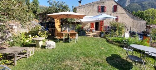 Soleilhas Bed & Breakfast | La Fischaumière