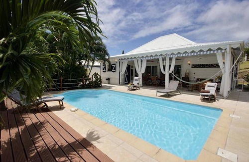 Sainte-Anne Villa | 'La Flamboyante' villa