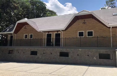 Campos do Jordao RV Rental | La Floresta Suit 6