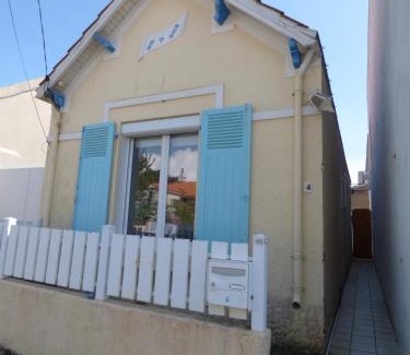 Saint-Gilles-Croix-de-Vie House | La Folette