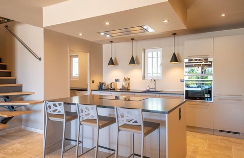 Viens House | La Fontaine Basse – village rental house for 8 in Viens