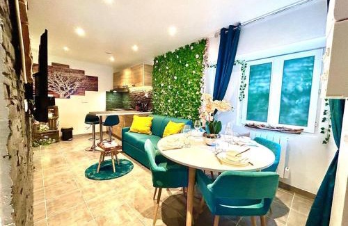 Pont-sur-Yonne Apartment | La forêt enchantée, centre ville