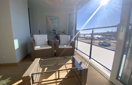 La Foret-Fouesnant Apartment | La Forêt-Fouesnant centre, beautiful apartment, shops on foot, sea view