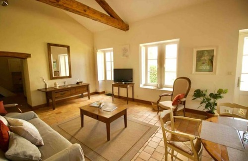 Nieul-sur-l'Autise House | LA FORGE: 4-star self-catering cottage with swimming pool in Vendée