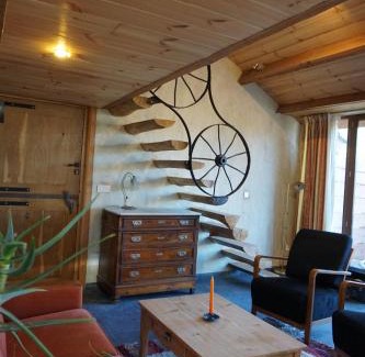 Escaro House | La forge