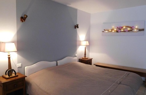 Lanty-sur-Aube Bed & Breakfast | la forge