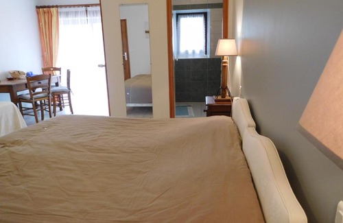 Lanty-sur-Aube Bed & Breakfast | la forge