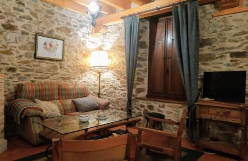 Santa Maria de Ordas House | La Forqueta y El Fontanal