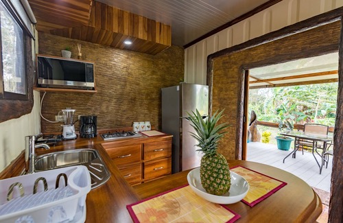 La Fortuna Villa | La Fortuna Couples Getaway with private hot tub!