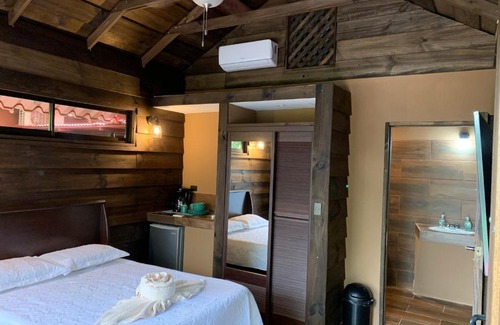 La Fortuna Ski Chalet | La Fortuna Waterfall Bungalows