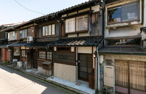 Kanazawa Villa | La Fotografia Bianco