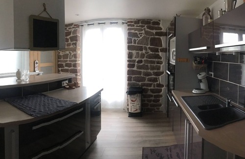 La Chapelle-devant-Bruyeres House | LA RUINE 4*, sleeps 12, with spa and pool.