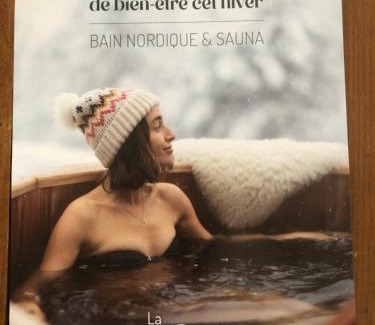 Saint-Georges-de-Reintembault Bed & Breakfast | La Chambrette La Canopée du Mont