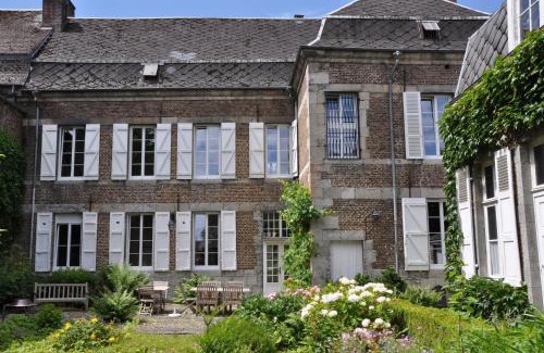Fumay House | La Fumacienne