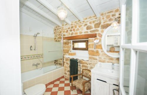Valle de Manzanedo House | La Gándara