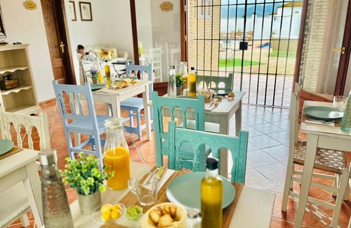 Algodonales Ski Chalet | La Güena Vida .