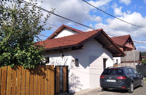 Curtea De Arges House | La garaj Arges