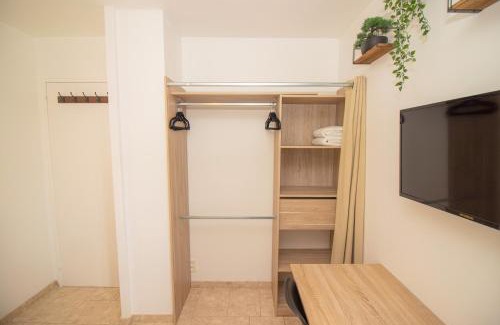 Le Plessis-Robinson House | La Garden Room Logement en Colocation
