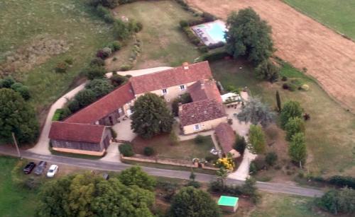 Carves House | La Garipiere