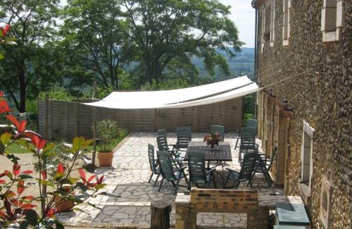 Carves House | La Garipiere