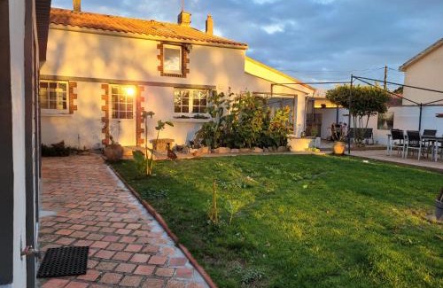 Le Poire-sur-Vie Bed & Breakfast | La genotière