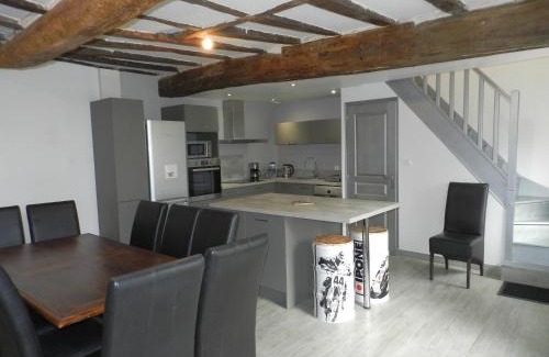 Avesse House | LA GERMENIERE