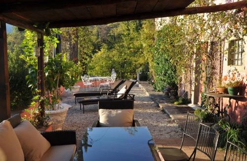 Pescia House | La Gioiella