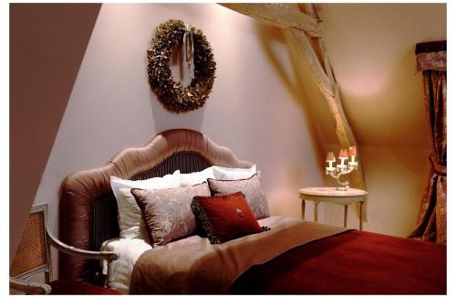 Leuze-en-Hainaut Bed & Breakfast | La Gloire de Motte à Faulx