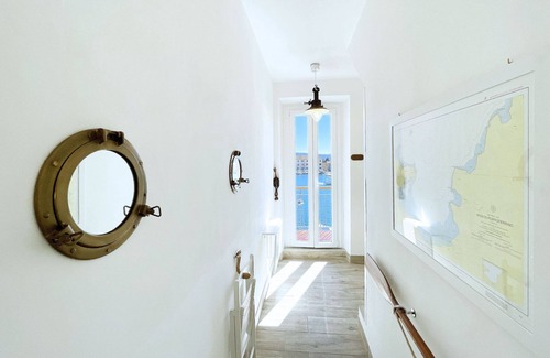 Portoferraio Old Town Apartment | La Goletta, terrace with a sea view