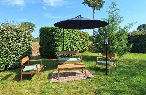 Bonnemain House | La grande maison dans la prairie