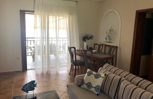 Lefokastron Apartment | La Grande Maison,Lefokastro