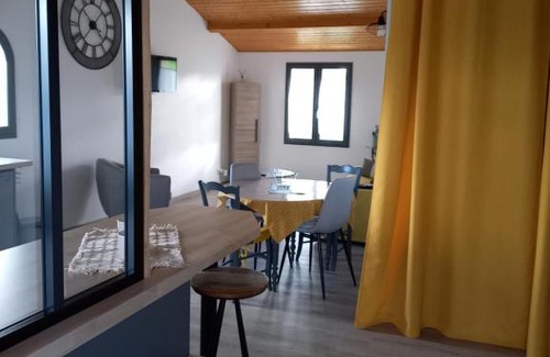 Les Fosses Apartment | LA GRANDE MATHINEO