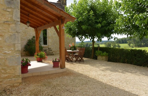 Sauveterre-la-Lemance House | La Grangette: slow tourism in Périgord