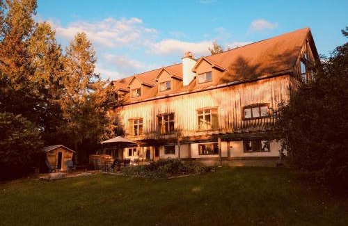 Wakefield Bed & Breakfast | La Grange Country Inn