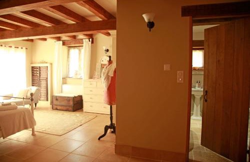 Lacapelle-Biron House | La Grange dans la Foret