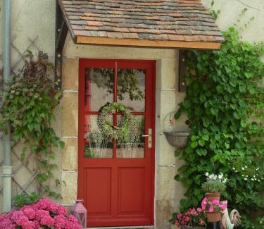 Deneuille-les-Mines Bed & Breakfast | La Grange du Bourg