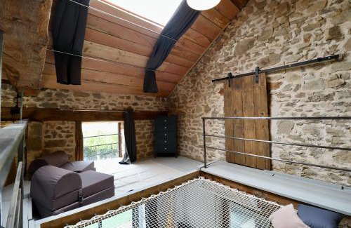 La Chapelle-Taillefert Apartment | La grange de Louise