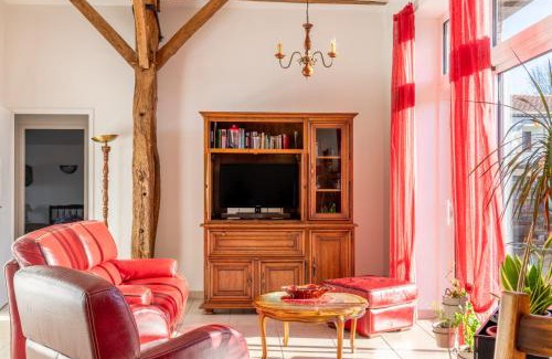 Saint-Julien-des-Landes House | La grange - gîte calme en campagne