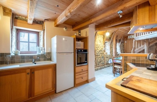 Les Salces House | La Grange - LES SALCES