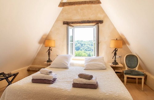 Beynac-et-Cazenac Bed & Breakfast | La Grange Milou