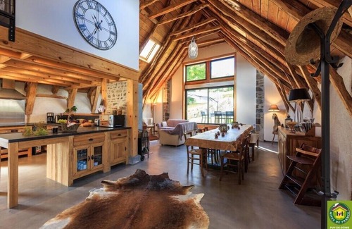 Orcival Other | La Grange - ORCIVAL - Gîte