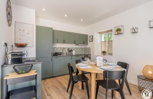 Barbery House | La grange patton