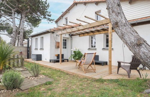La Plaine-sur-Mer House | La Gravette - 650m de la plage - Parking