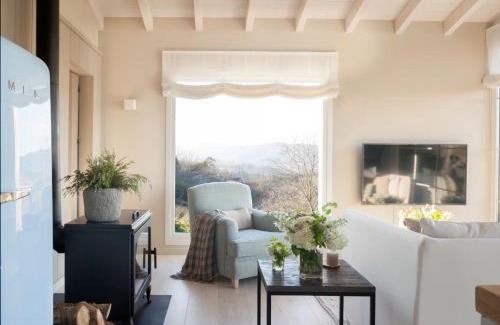 Cajide Villa | La Guarida Lugás cabañas de lujo