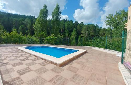 Segura de la Sierra Apartment | La Guijarroseña , Rio Madera