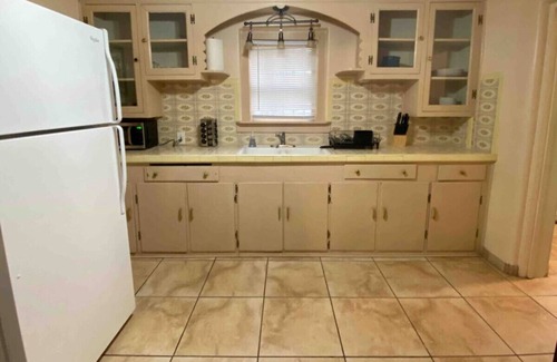 West Old Town House | La Hacienda: 4BR Historic Adobe in Old Town