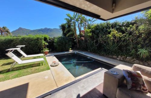Scott Estate Villa | LA HACIENDA - MODERN, BRIGHT, STYLISH House with Private Pool
