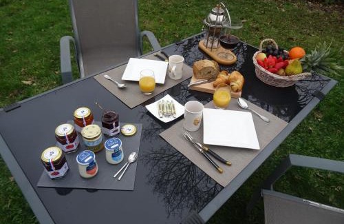 Vacheres House | La Halte Gourmande