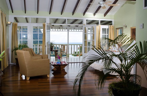 Soufriere Quarter House | La Haut Resort
